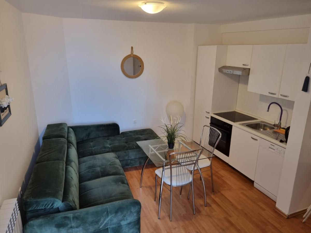 Moro Vrbnik 2 Appartement Buitenkant foto